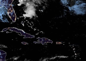 Indomet: Viento y vaguada seguirán generando lluvias