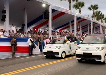 Cenntro República Dominicana: Único Vehículo 100% Eléctrico en el Desfile del 27 de Febrero