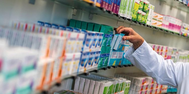 Medicamentos aumentan de precios, según el Banco Central