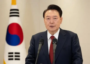 Un tribunal de Corea del Sur ordena la liberación del presidente Yoon, acusado de insurrección por la ley marcial