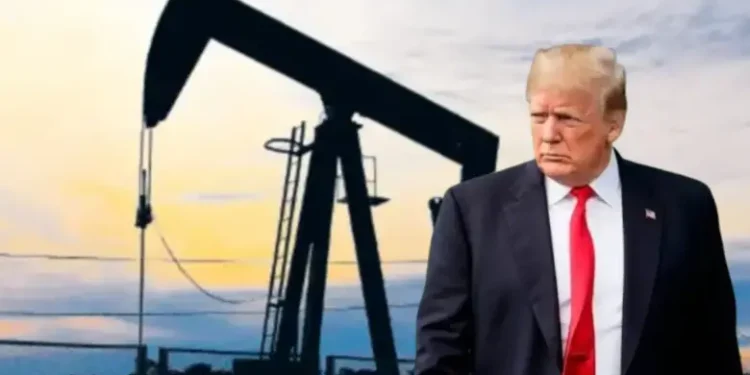 Trump impondrá aranceles de 25 % a países que compren petróleo venezolano