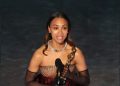 Zoe Saldaña gana como Mejor Actriz de Reparto por “Emilia Pérez” en los premios Oscar