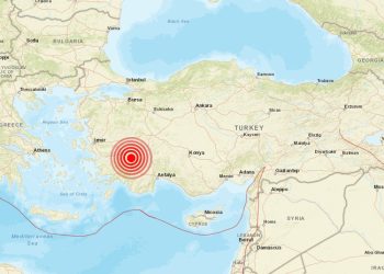 Fuerte terremoto sacude la ciudad turca de Estambul