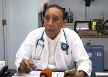 Cruz Jiminián en reposo por secuelas cardíacas tras el COVID-19