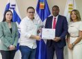 INDOCAL entrega la Primera Certificación de Gestor Energético al Ministerio de Energía y Minas