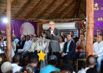 Danilo Medina asegura que el PLD está listo para retornar al Gobierno