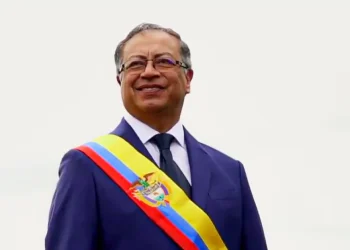 Presidente de Colombia revela retiro de su visa por parte de Estados Unidos