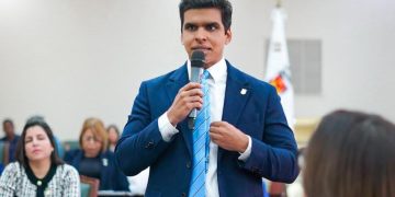 Regidor  somete resolución para la publicación de personas desaparecidas en pantallas digitales del DN