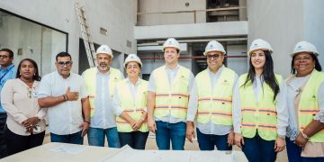 Ministro Bonilla supervisa construcción del Hospital Municipal de Dajabón