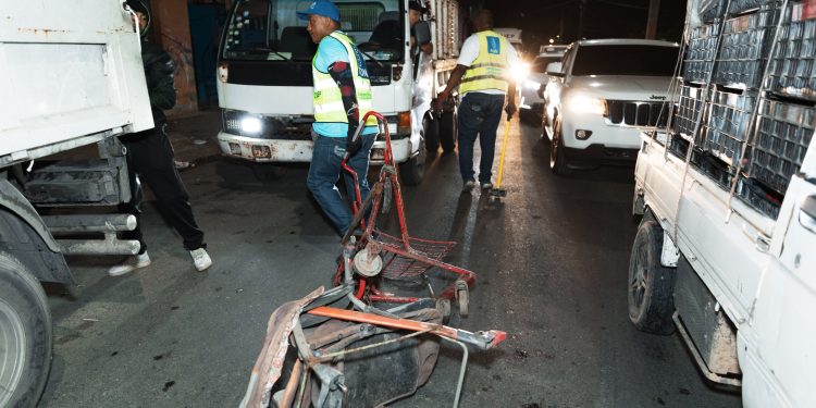 ADN recupera espacios en alrededores del Mercado Nuevo en Villas Agrícolas