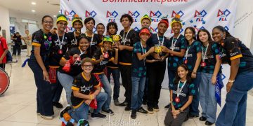 El Colegio Dominicano De La Salle brilla en su debut en la First LEGO League 2024-2025