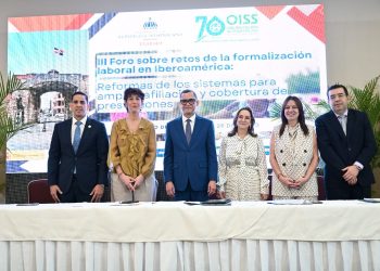 Eddy Olivares destaca importancia de la simplificación administrativa para aumentar formalización laboral en Iberoamérica