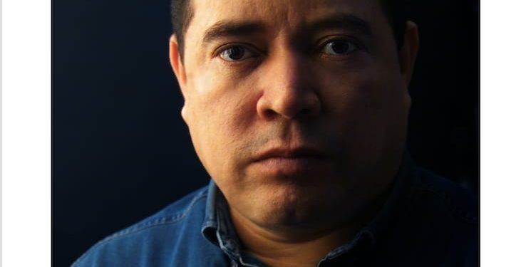 Desmienten rumores de fallecimiento de René Fortunato