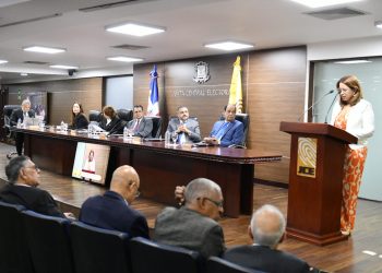 JCE realiza audiencia pública para conocer el borrador del Reglamento de la Ley 4-23