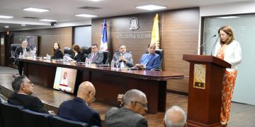 JCE realiza audiencia pública para conocer el borrador del Reglamento de la Ley 4-23