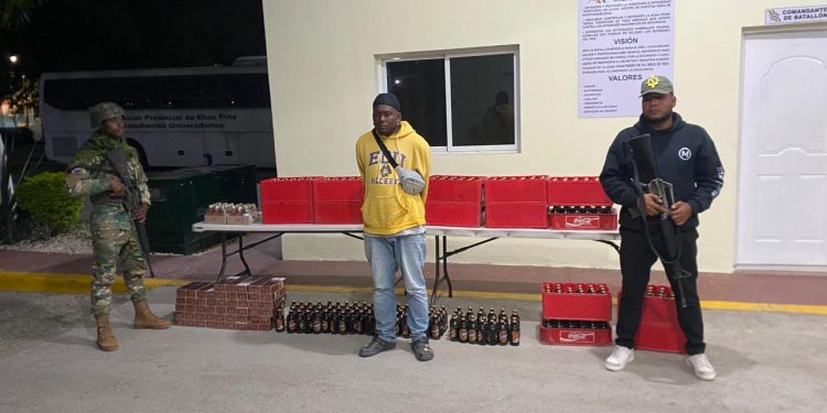 Incautan mercancía ilícita durante un allanamiento en una vivienda en Elías Piña