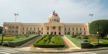 Gobierno entregará bono de 30 mil pesos por seis meses a familias afectadas por tragedia de Jet Set