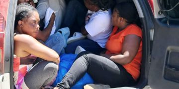 Otra jeepeta abandonada con haitianos indocumentados en San Juan