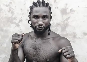 ¡Combate mortal! Boxeador fallece durante una pelea en el ring