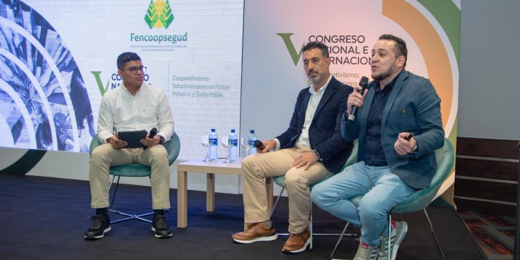 V Congreso Internacional de Cooperativismo concluye con éxito impactando al sector cooperativo RD y Colombia