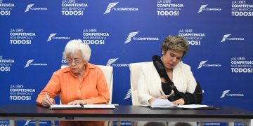 Pro-Competencia y DIGEIG firman acuerdo para fortalecer la transparencia y la competencia