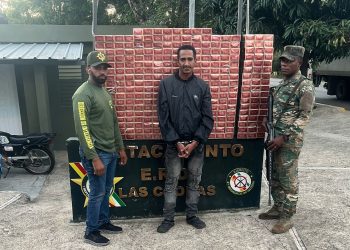 Ejército intercepta jeepeta con contrabando de 62,800 cigarrillos en Santiago Rodríguez