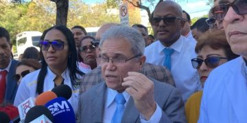 CMD llama a médicos a integrarse a labores de ayuda tras tragedia en el Jet Set