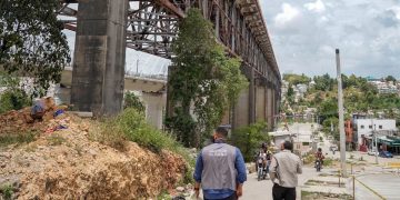 Defensor del Pueblo realiza inspección en el puente de la 17