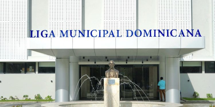 La Liga Municipal Dominicana suspende Semana del Municipalismo por tragedia en Jet Set