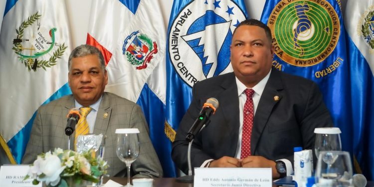 PARLACEN anuncia foro regional sobre retos de la migración en Centroamérica y RD