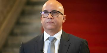 Gobierno llama a pensar en el prójimo y servidores públicos en Semana Santa