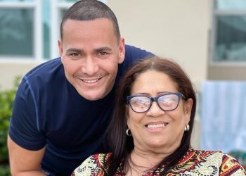 Muere la madre del cantante Víctor Manuelle