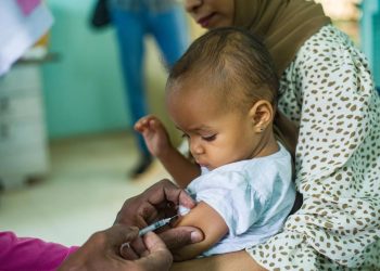 UNICEF hace llamado global a reforzar la confianza en las vacunas y su acceso equitativo