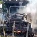 Padre e hijo pierden la vida en incendio de camión, en Higüey