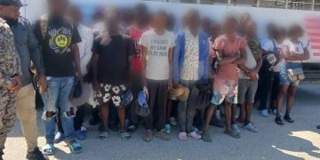 DGM continúa interdicciones y deportaciones ayer detuvo 877 y repatrió 785 indocumentados