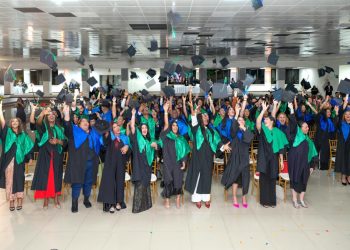 Escuela Nacional de Locución Prof. Otto Rivera gradúa decenas de nuevos locutores