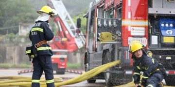Al menos 22 muertos en China al incendiarse un restaurante