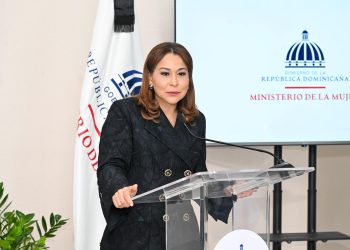Ministerio de la Mujer recibe delegación del MESECVI-OEA para consulta sobre Ley Modelo Interamericana de Violencia Digital