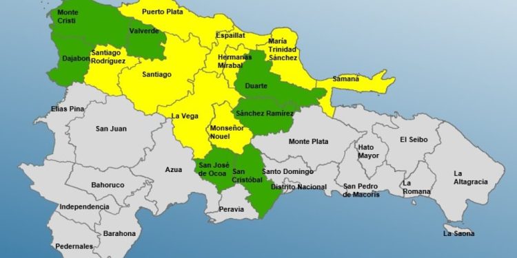 COE mantiene nueve provincias en alerta por presencia de vaguada