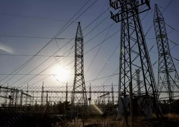 La Red Eléctrica de España calcula que necesitará entre 6 y 10 horas para recuperar todo el suministro