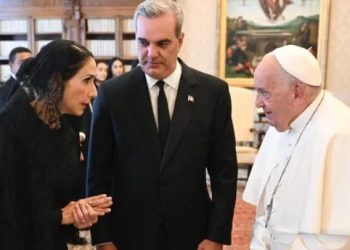 Presidente Abinader asistirá junto a su esposa Raquel Arbaje a la misa funeral de Su Santidad el papa Francisco