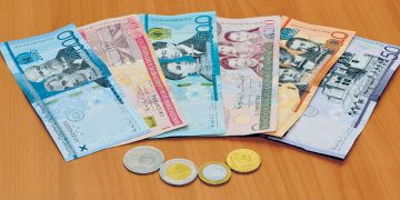 Aprueban aumento salarial de 25% para trabajadores de zonas francas