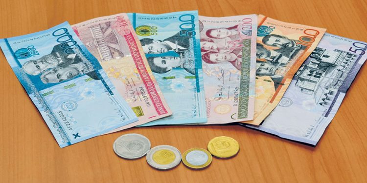 Aprueban aumento salarial de 25% para trabajadores de zonas francas