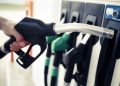 Gobierno mantiene sin variación precios combustibles, otros reflejan alzas