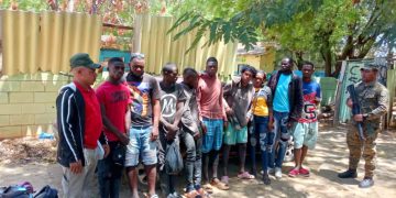 Haitianos ilegales son interceptados durante operativos en San Juan y Montecristi