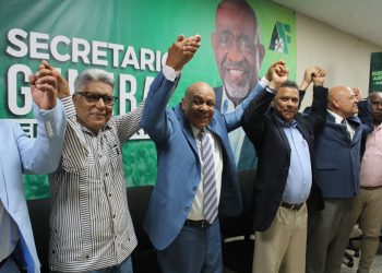 Gran movilización de líderes respaldan al Prof. Aníbal García Duvergé en histórica reunión en apoyo a la Fuerza del Pueblo