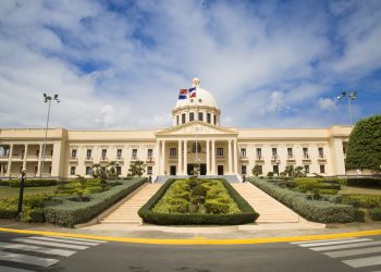 Poder Ejecutivo dispone extradición de dos dominicanos solicitados por el reino de España y el gobierno de los EE. UU.