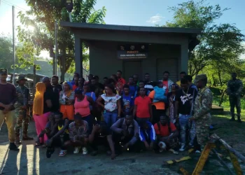 Un grupo de 44 inmigrantes indocumentados fue interceptado por el Ejército en zona rural de Dajabón