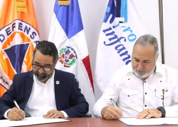 Defensa Civil y Proinfancia firman acuerdo de cooperación de cara a la Temporada Ciclónica 2025