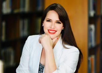 Presidente Abinader designa abogada internacionalista Angie Martínez como nueva embajadora dominicana en Corea 